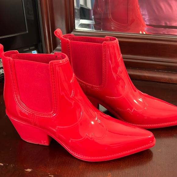 Sam Edelman rain boot size 8, Red - Picture 1 of 3